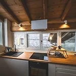 Apartment Casa Sorel : Attico & Pool Pianello Del Lario