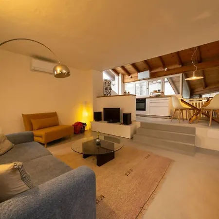 Casa Sorel : Attico & Pool Apartment Pianello Del Lario